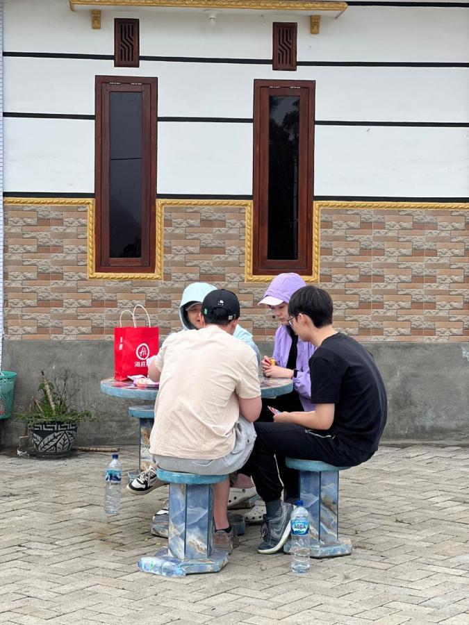 Cahyo Homestay Bromo Exterior photo